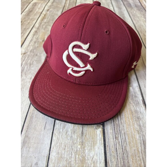 Under Armour South Carolina Gamecocks Baseball player team issued Hat Garnet - Picture 1 of 4